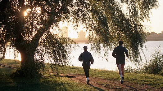 3 Outdoor Fitness Spots To “Fall” In Love With